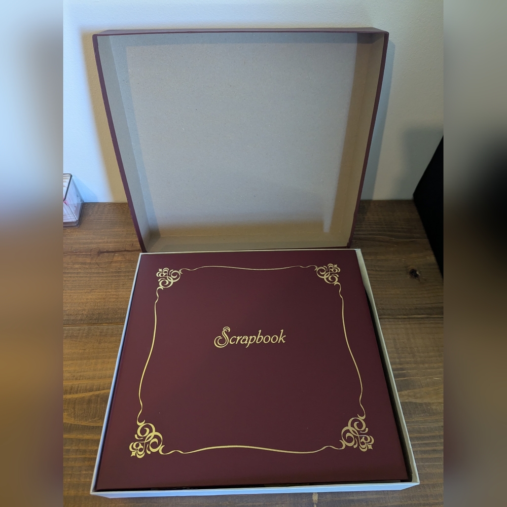 THOMPSON PRODUCTS Leatherette Scrapbook Album Kit 12x12 Red NEW Photo Refills